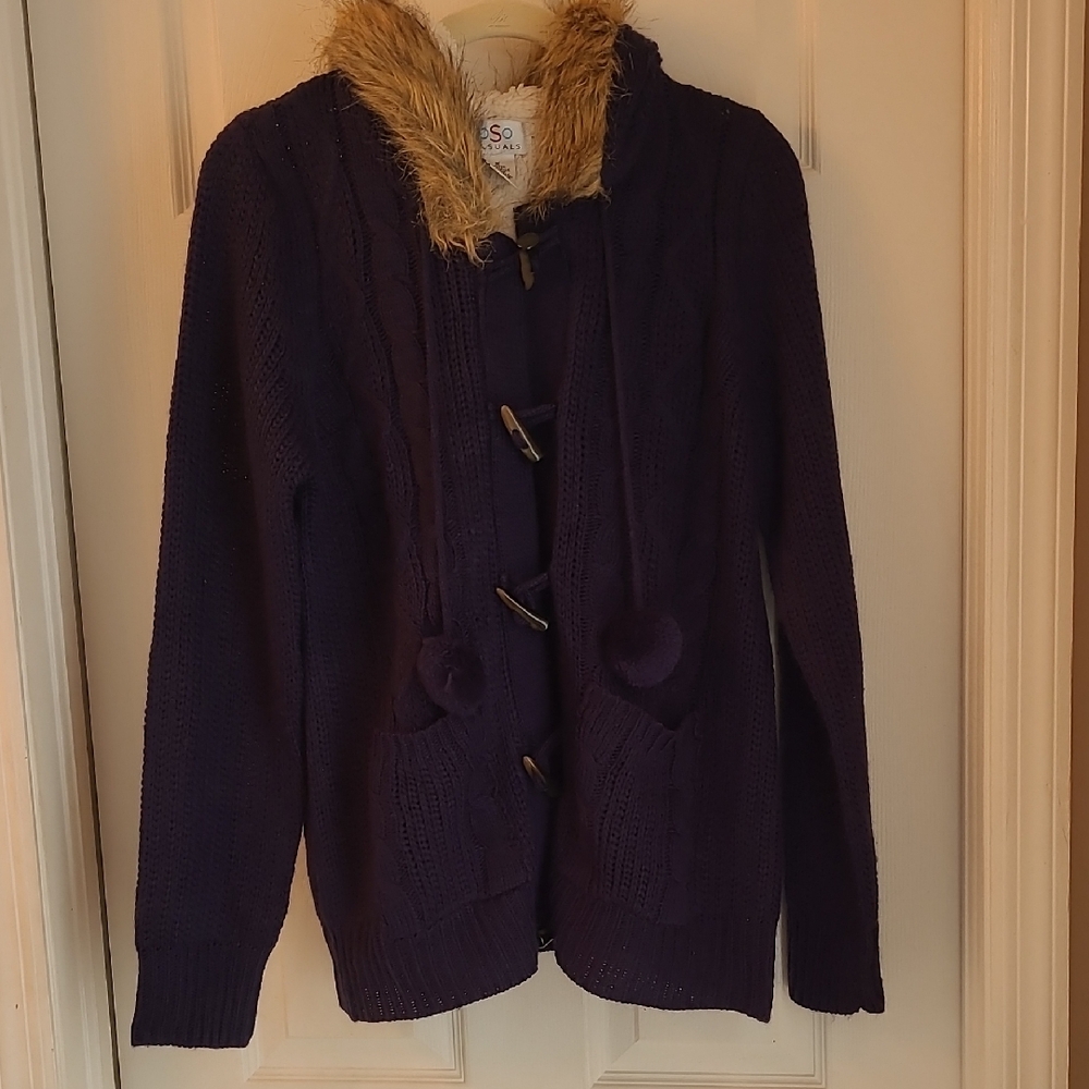 OSO Casuals Women's Navy Blue Sweater with Faux Fur Hood (M)